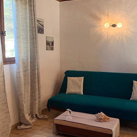 Gite A Poggiale De Figari Фигари Экстерьер фото